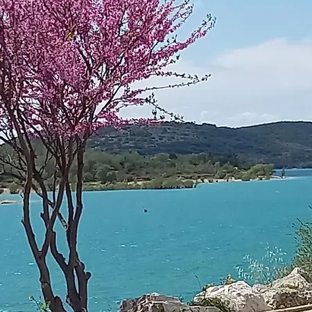 Le Studio Du Lac Les Salles-sur-Verdon Exterior photo